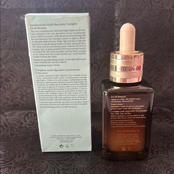 Estee Lauder Advanced Night Repair Serum - Gold and Brown - Picture 2 of 3